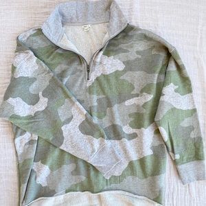 Aerie camo 1/4 zip sweater